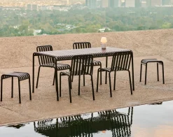 1 Palissade Bord, 2 Palissade Chair og 1 Palissade Dining Bench