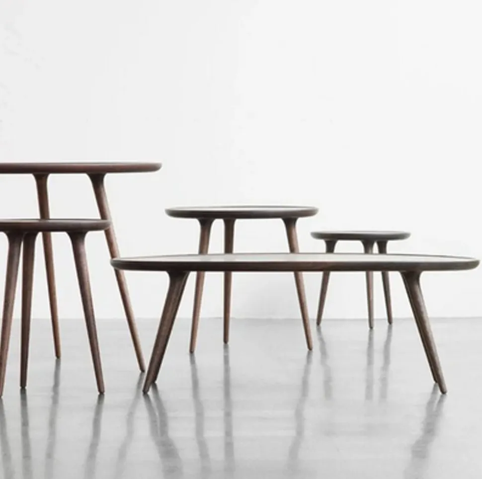 Accent Oval Lounge Table