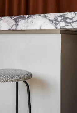 Afteroom / Counter Stool