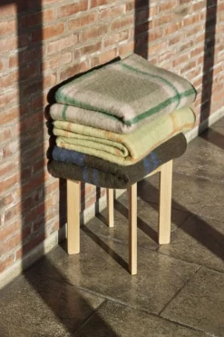 Always Stool Natural