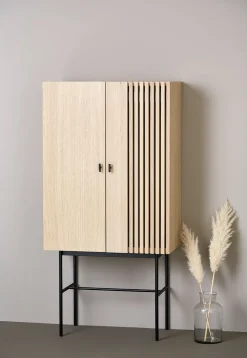 Array sideboards