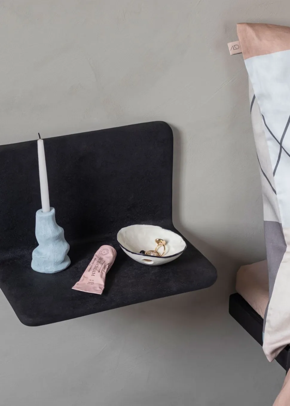 ART STUDIO Side Shelf