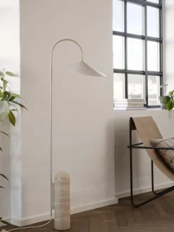 Arum Floor Lamp