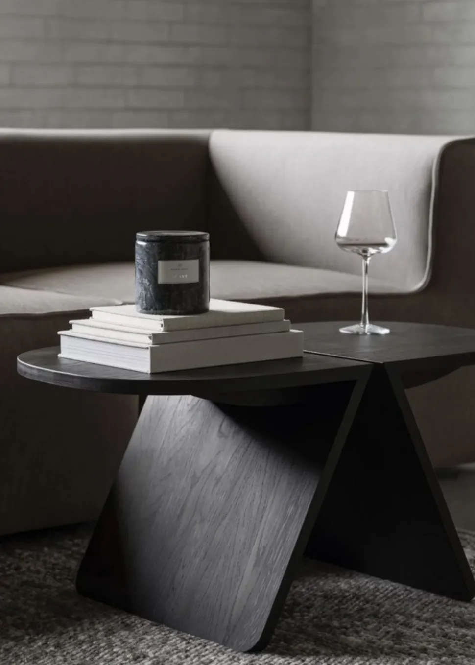 AVIO Side Table