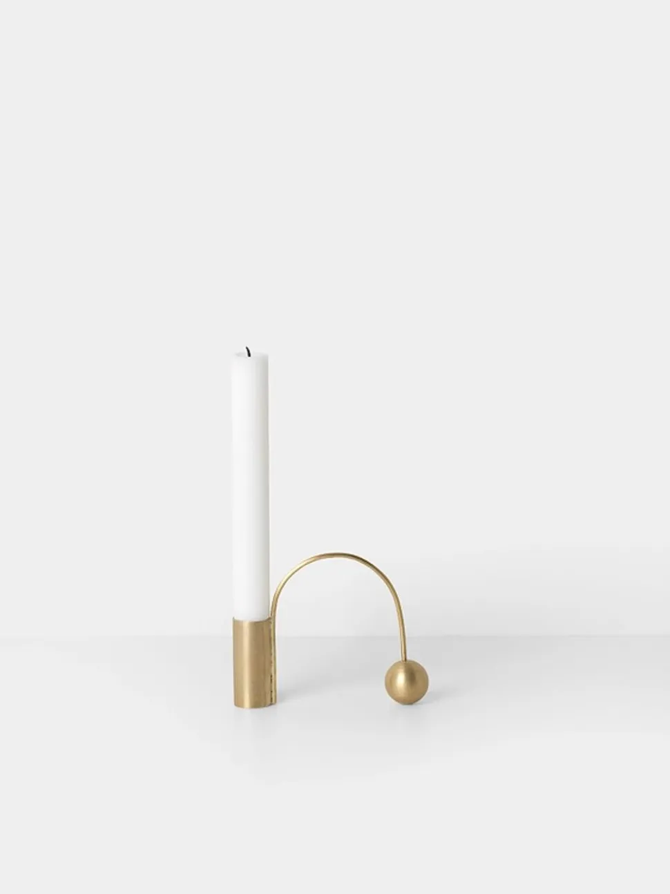 Balance Candle Holder