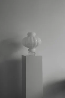 Balloon Vase 02