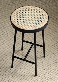 Be My Guest / Bar Stool