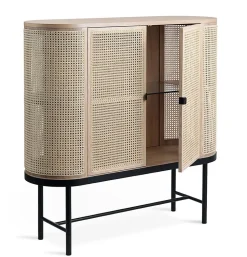 Be My Guest / Sideboard