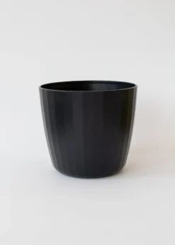 Berta Flowerpot