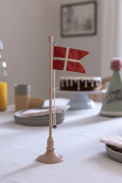 Birthday table flag