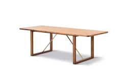 BM67 Coffee Table 5367 by Børge Mogensen