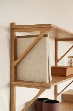 BM29 Shelf 2900 by Børge Mogensen