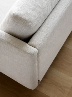 Calmo Sofa 95 5652 by Hugo Passos