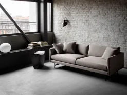 Calmo Sofa 95 5652 by Hugo Passos