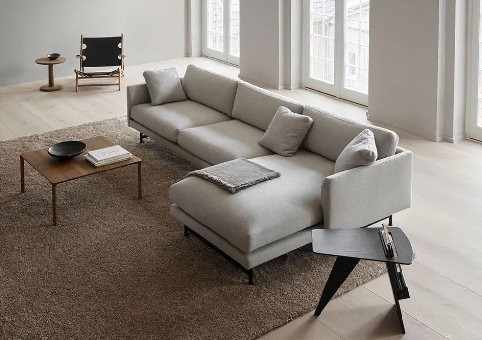 Calmo Sofa 80 5625 by Hugo Passos