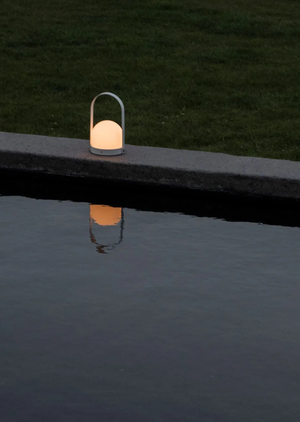 Carrie table lamp - Portable