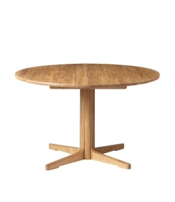 C69e - Ry - Dining table by Nissen & Gehl