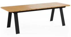 Chess Solid Table Inkl. 1 Butterfly extension leaf / GM 3420 by Nissen & Gehl