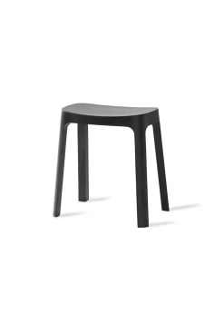 Crofton Stool / By Daniel Schofield
