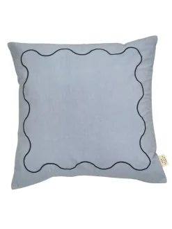Curved embroidery cushion cover