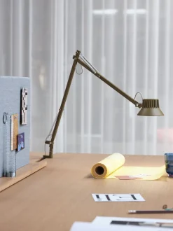Dedicate Table Lamp