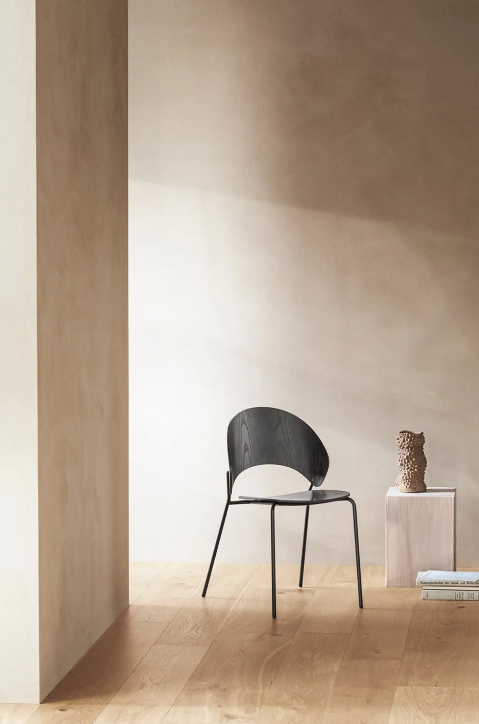 Dosina chair