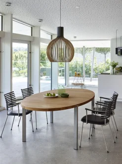 Extension Oval Table / GM2152 by Nissen & Gehl