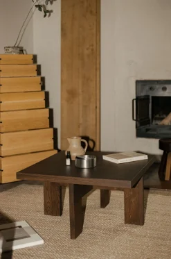 Farmhouse Coffee Table / Square