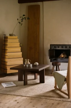 Farmhouse Coffee Table / Square