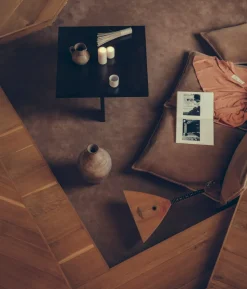 Farmhouse Coffee Table / Square