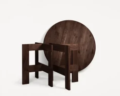 Farmhouse Trestle Table / Round