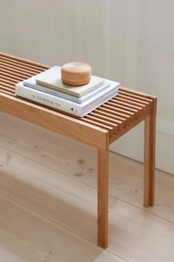 Form & Refine - Lightweight Bench