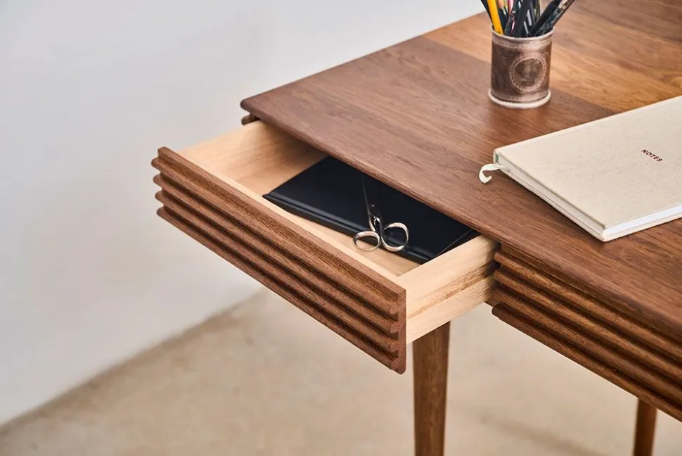 Groove Desk