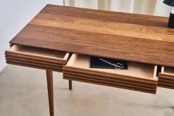 Groove Desk