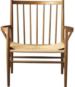 J82 by Jørgen Bækmark