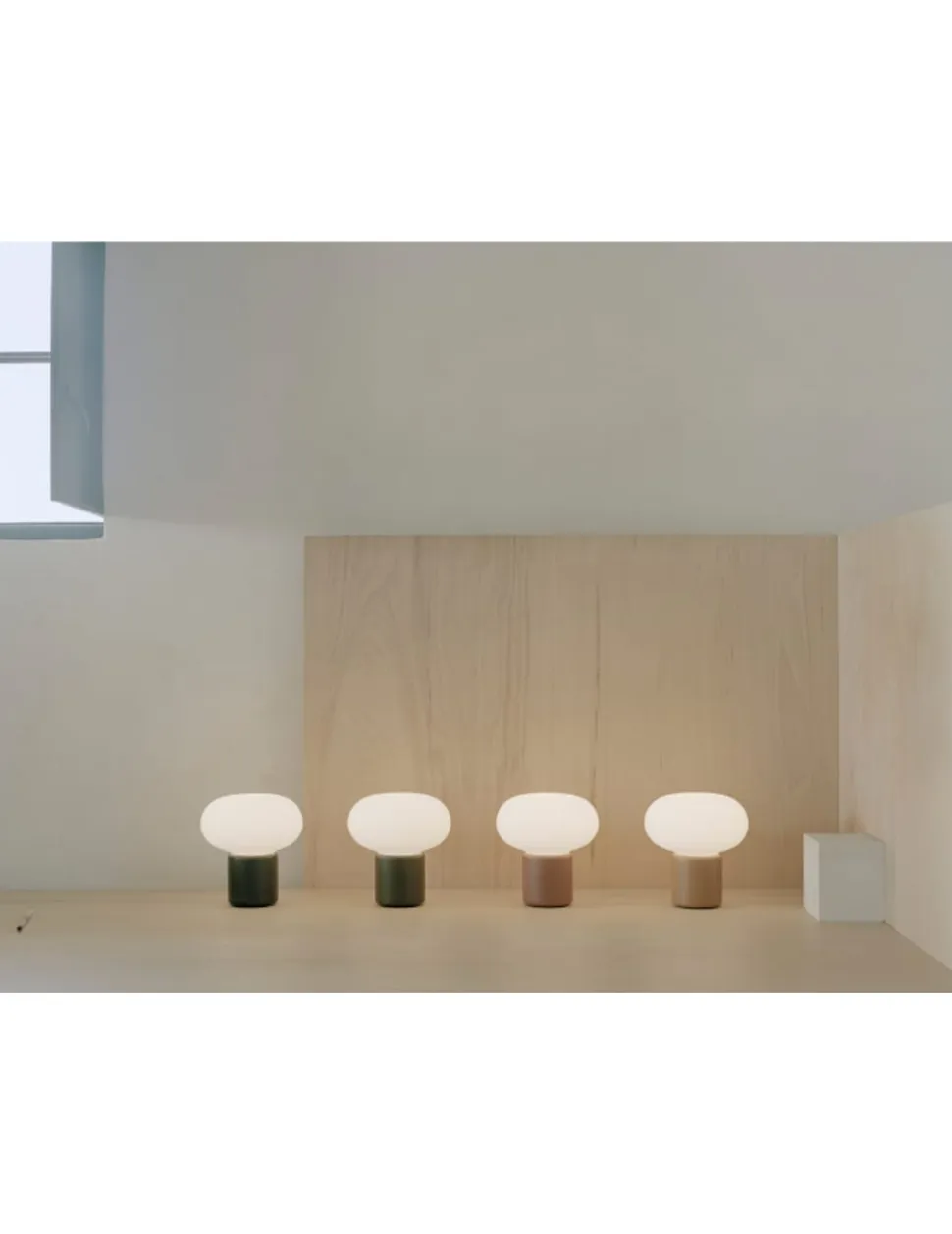 Karl-Johan Portable Table Lamp