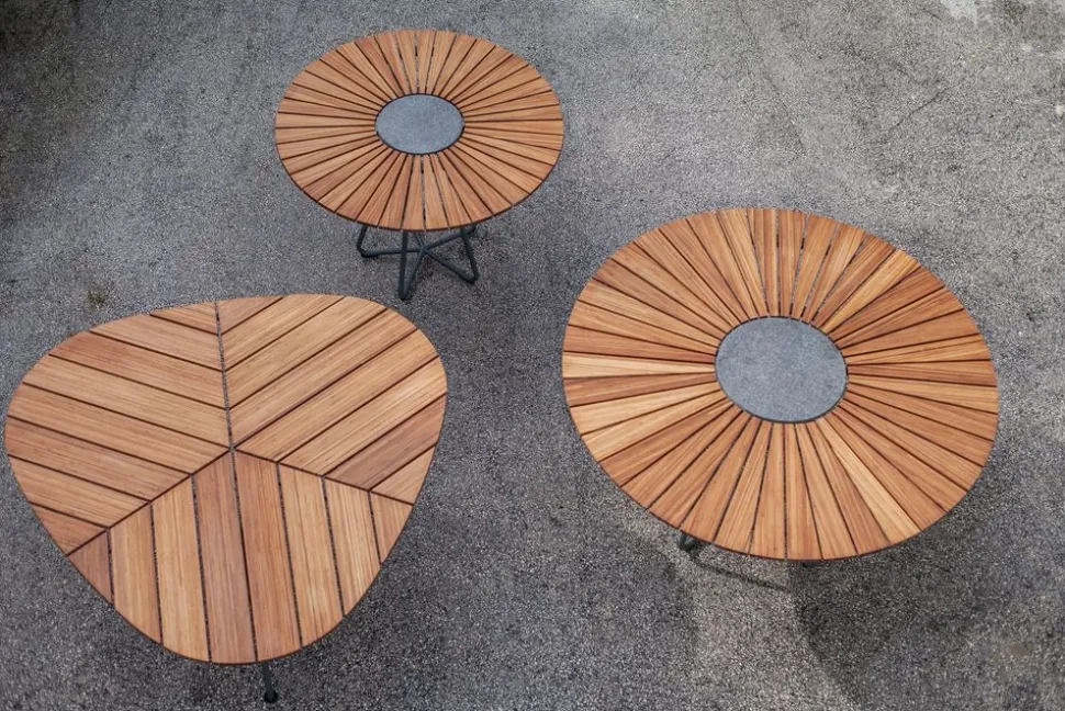 Leaf Dining Table