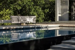 LEVEL 2 / Right Corner