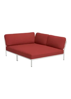 LEVEL / Right Cozy Corner