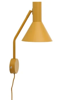 Lyss Wall Lamp
