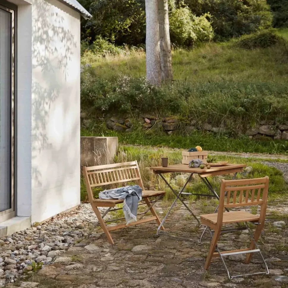 M24 - Lilleø - Balcony bench