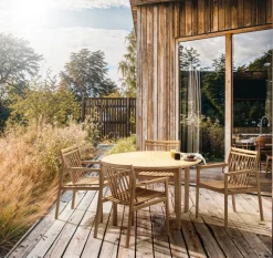 M27 - Sammen - Rundt Havebord