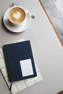 MILO - Weekly Planner Book