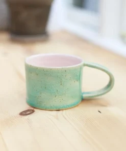 Mug with big handle