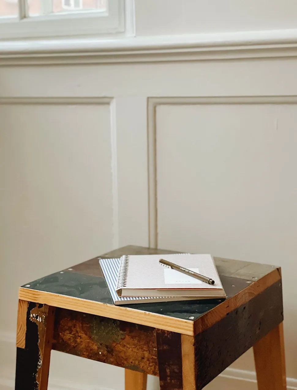 NELA Notebook - Large