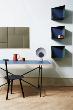 Nouveau Pin / By All the way to Paris