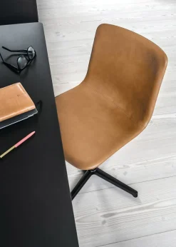 Pato Swivel Armchair 4010 by Welling/Ludvik