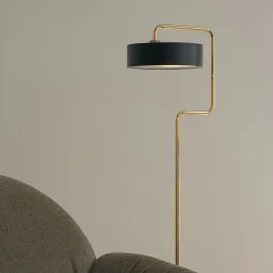 Petite Machine Floor