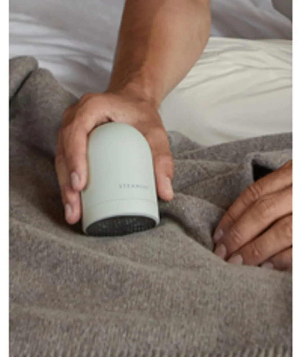 Pilo No.2 Fabric Shaver