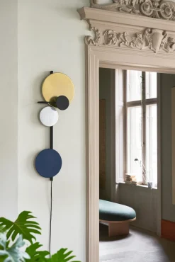 Planet Lamp / By Mette Schelde